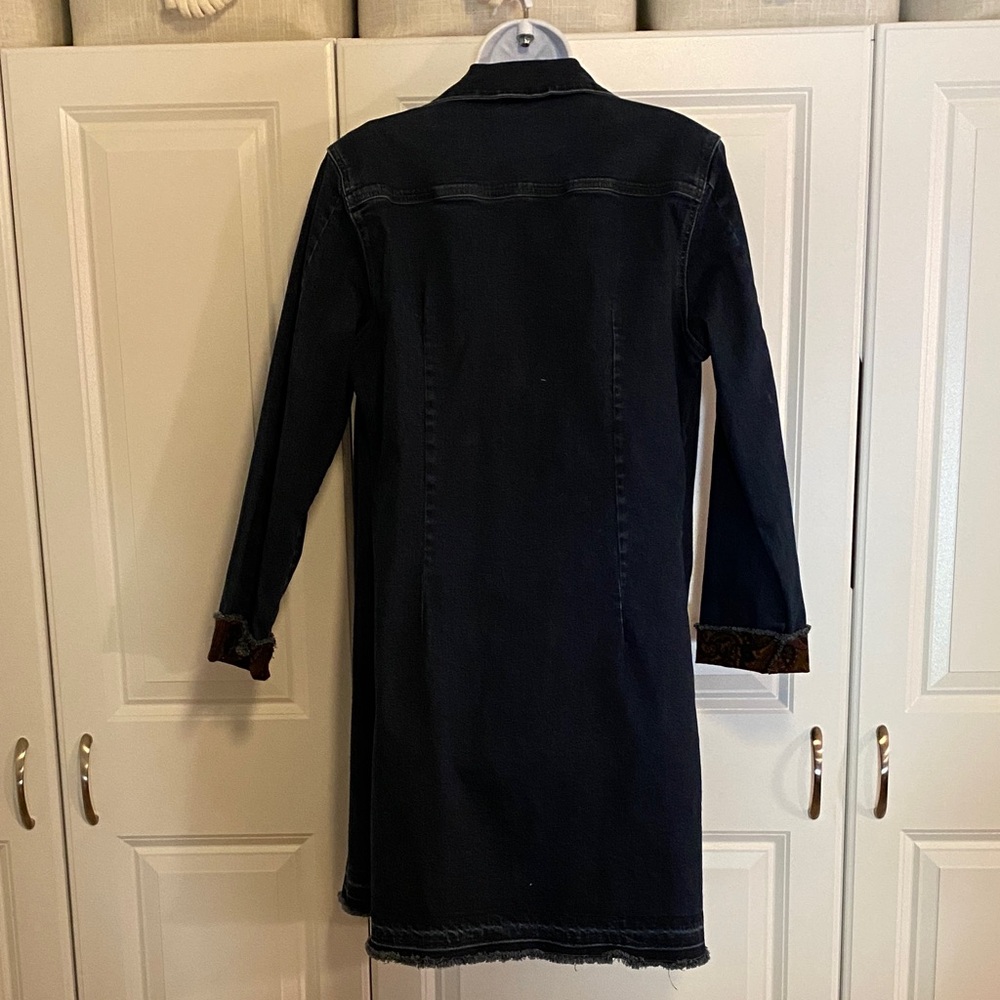 Elegant Dark Denim Trench Coat - Picture 9 of 12